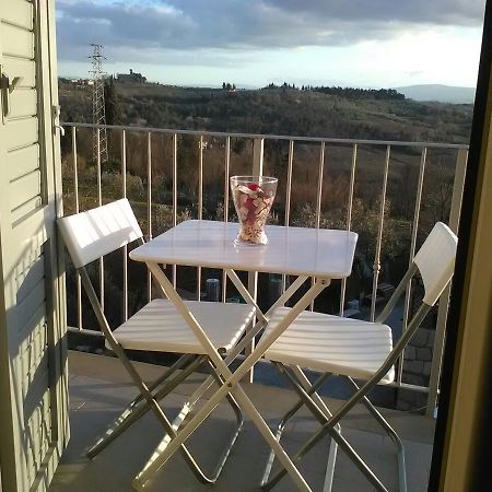 Appartamento Old England In Chianti Montespertoli Exterior photo