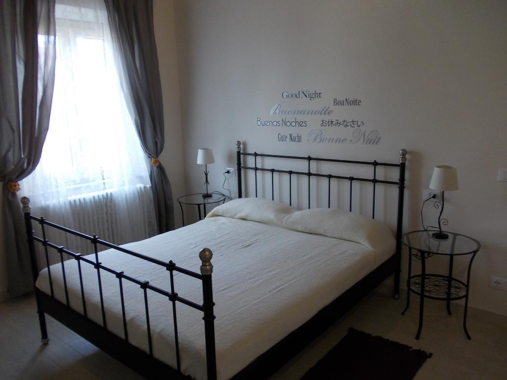 Appartamento Old England In Chianti Montespertoli Room photo