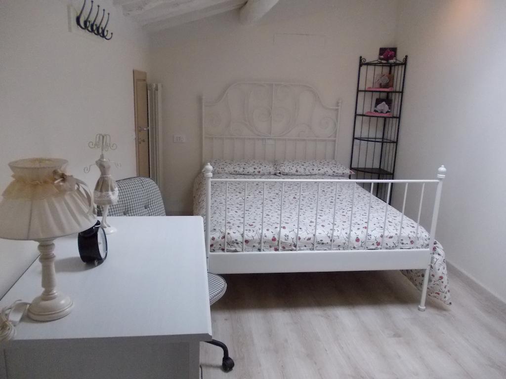 Appartamento Old England In Chianti Montespertoli Room photo